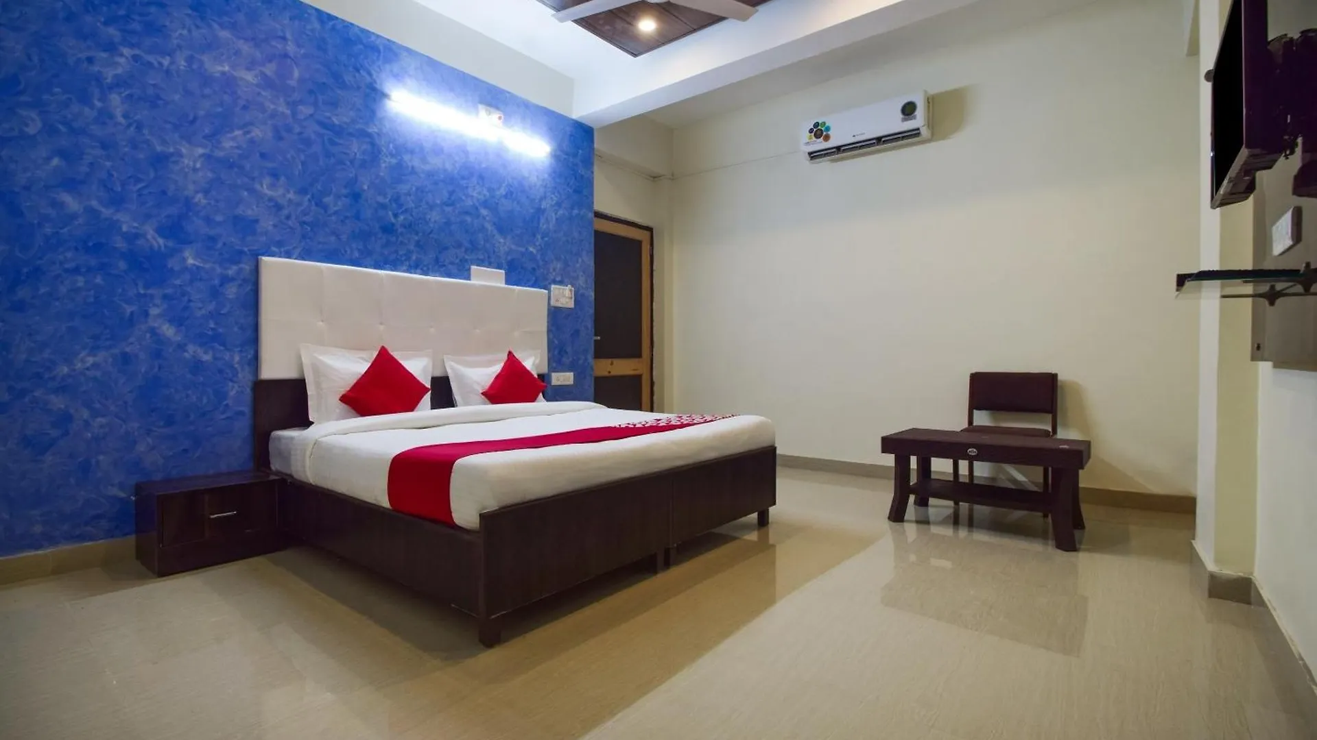 Hotel O Parmanand Garden Udaipur