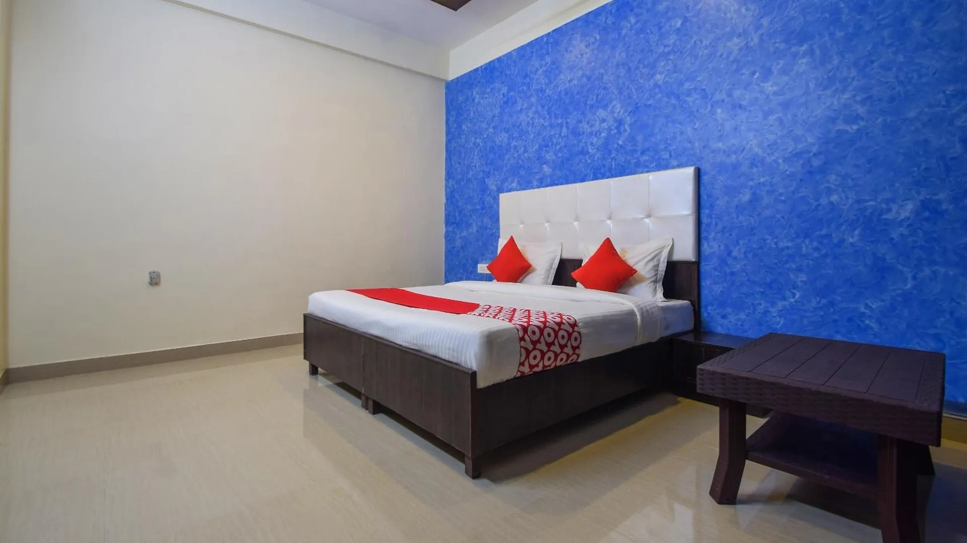 Hotel O Parmanand Garden Udaipur