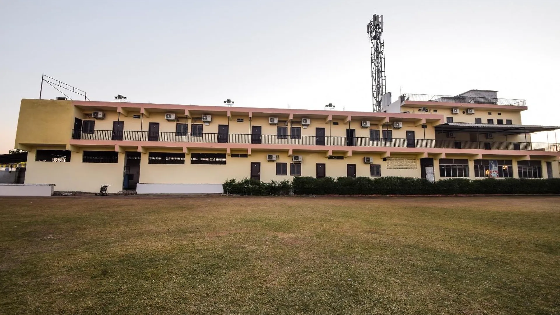 Hotel O Parmanand Garden location